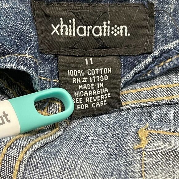 Women's Xhilaration Vintage Wide Leg Cropped Jeans Size 11 Medium Wash Flare - Picture 2 of 12